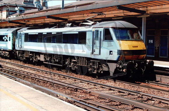 90 013 ipswich b
