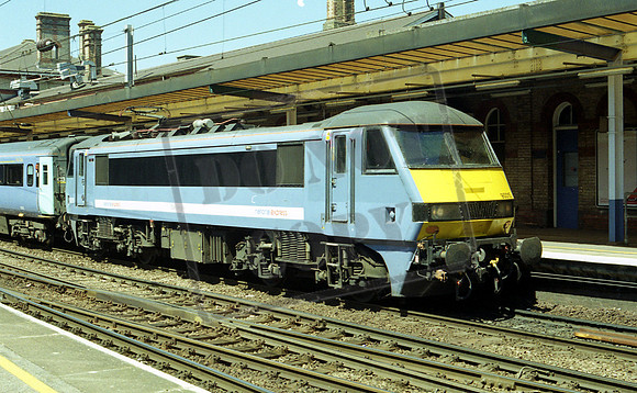 90 015 ipswich 17 6 06 g