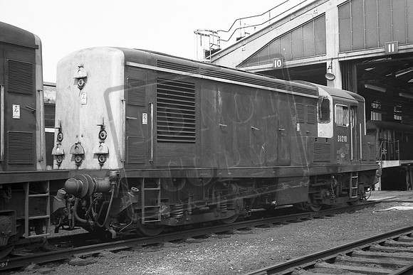 8210TTPB STRATFORD