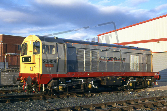 20906 GEORGINA (Cat No TTR1920) Hunslet-Barclay Kilmarnock Depot. 06-05-91 Michael Hill