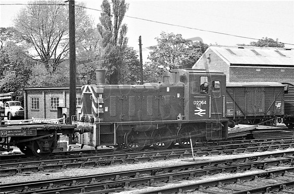 TTP2064 DARLINGTON 1969