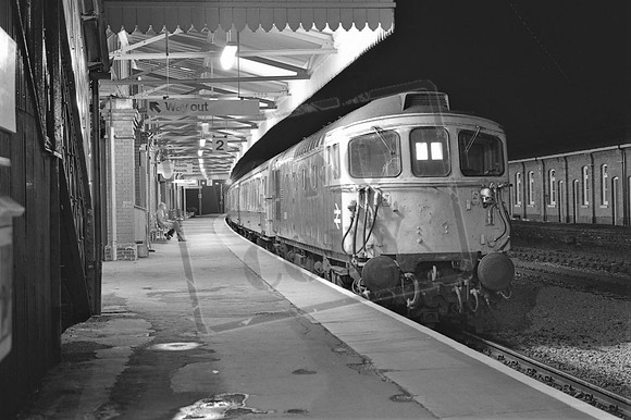 TTP33004 GLOUCESTER  03-02-1985