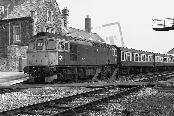 TTP33057 BARNS'PLE 25-8-84