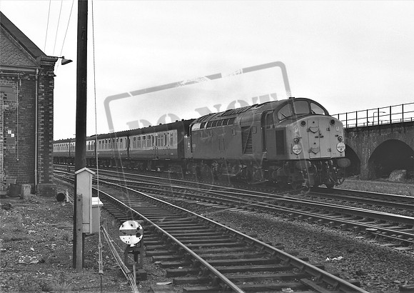 TTP40074 DUNDEE 15-9-1980 CJM