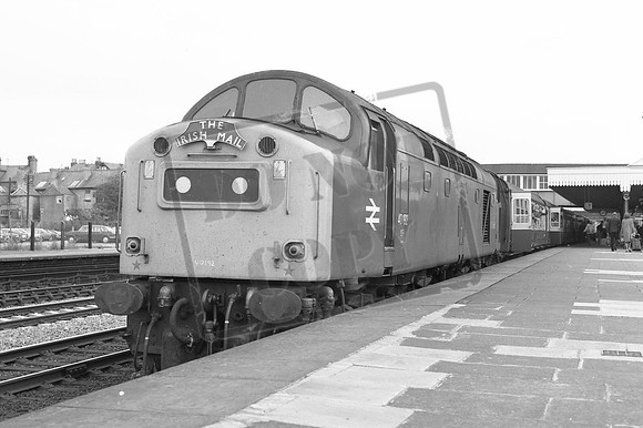 TTP40192 At Rhyl forming the 10:45 Manchester Victoria - Holyhead "Irish Mail"  07-08-92 Colin Marsd