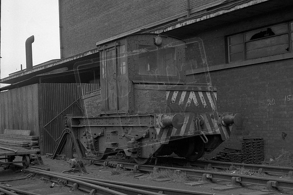 TTPGB1210-30 ELECTRIC CEGB TAYLORS LANE C1970