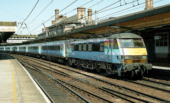 90 010 ipswich 18 6 06 a