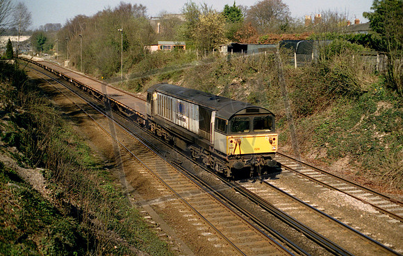 58029 MH MICHELDEVER 28-03-02 MARTIN HIGH