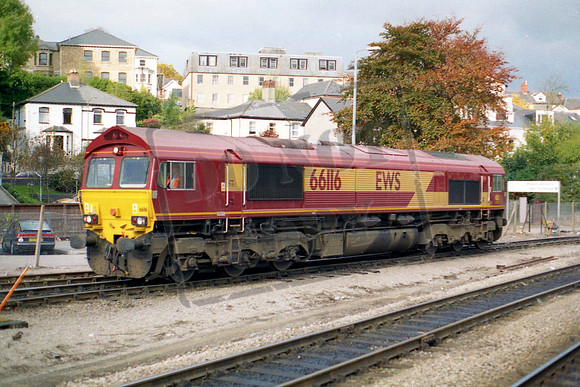 66116 MH NEWPORT 1999 MARTIN HIGH