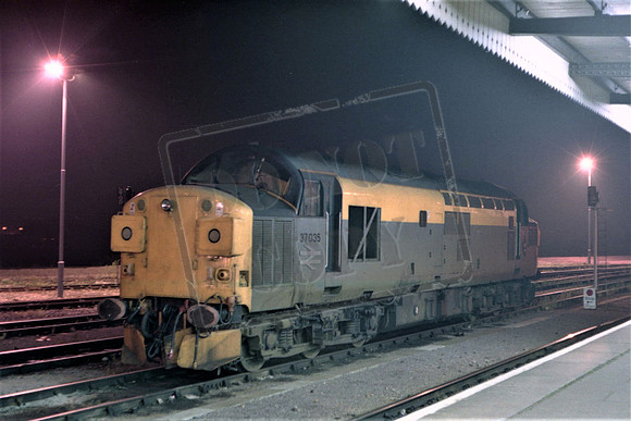 37035 MH DIDCOT SEPTEMBER 1991 MARTIN HIGH