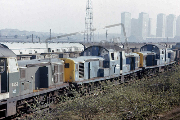 8574 UN 8552 8507 GLASGOW ST ROLLOX 15-4-1974