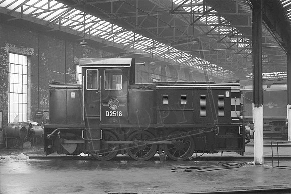 D2518 TTPB Willesden EARLY 1960s