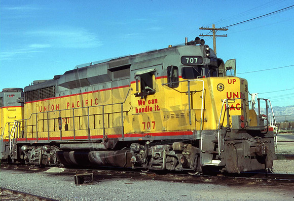 707 UP  UNION PACIFIC GP30 JULY 1980
