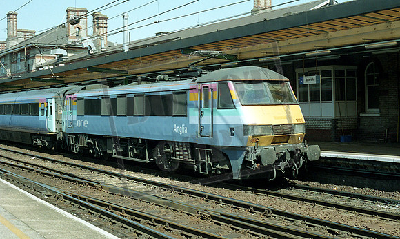 90 013 ipswich 18 6 06 l