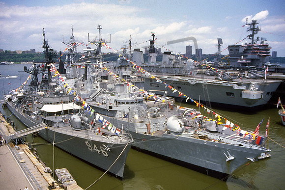 946 DD946 USS EDSON  Fleet week New York