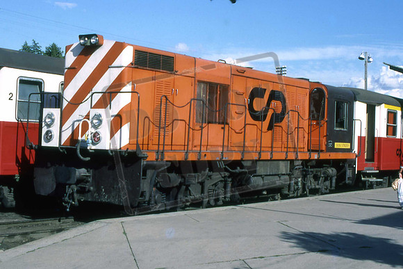 90941 POR 1977