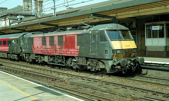 90 012 ipswich 17 6 06 b