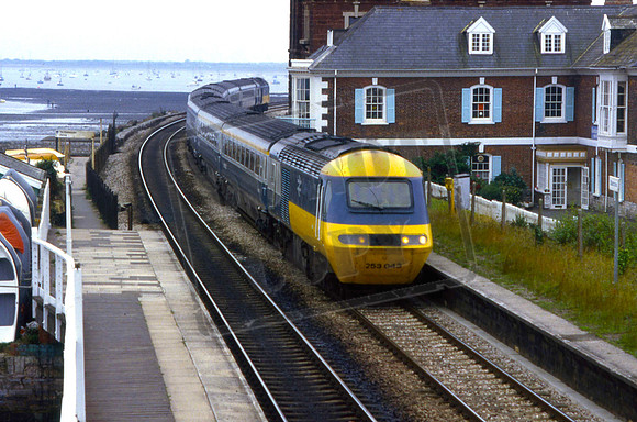 253043 (Cat No DJC253043) Starcross David James Collection