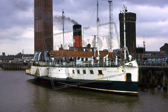 LINCOLN CASTLE GRIMSBY 1975