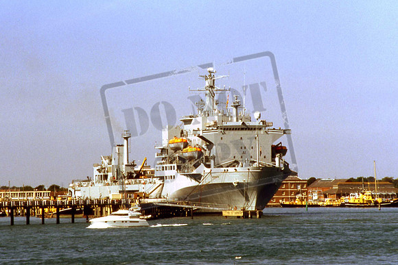 A135 RFA ARGUS PORTSMOUTH 1996 A W NOKES