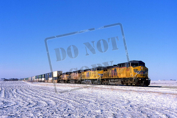 6587 UP UNION PACIFIC AC4400W FLAG REPAINT EDELSTEIN, IL. 6TH JAN 2022 PAUL WESTER.