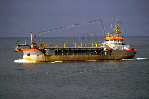 AMAZONE Aberdeen 2004 Gary Goodman
