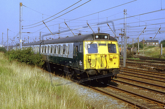 304041 (Cat No UN304041) Wigan Springs Branch. AM4. 23-08-1983