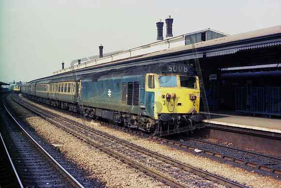 50008 (Cat No UN50008) Reading on 06.20 Penzance - Paddington 17-09-76