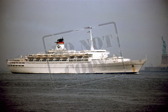 GUGLIELMO MARCONI Italia Crociere New York 2-7-1979 Marc Piche