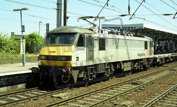 90 045 ipswich 17 6 06 a