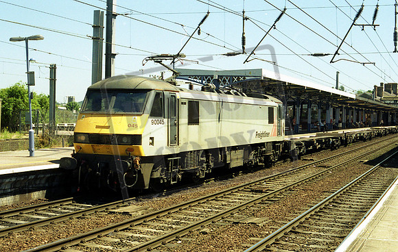 90 045 ipswich 17 6 06 f