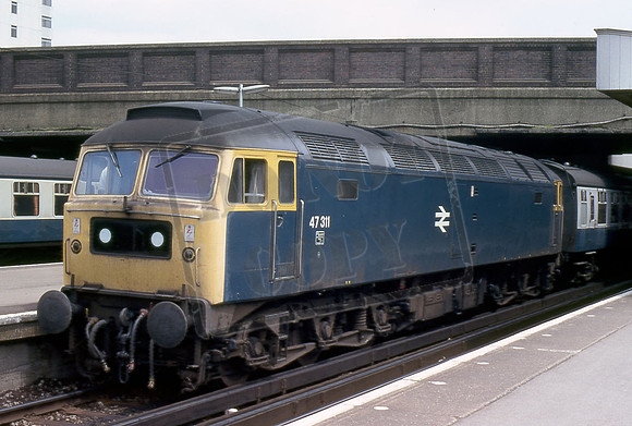 TTR10098 47311 (Cat No TTR10098) Southampton Central. 8.31 Nottingham-Poole. 16-06-79 David Canning
