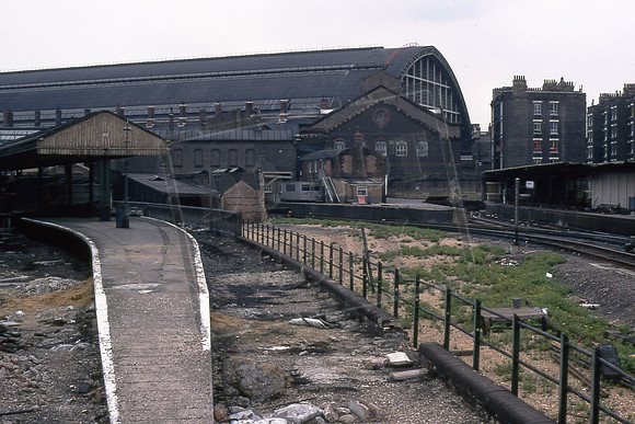 TTR10126 KINGS CROSS (Cat No TTR10126) St Pancras in the background 01-05-79 David Canning