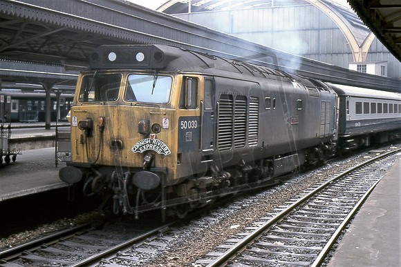 TTR10181 50039 IMPLACABLE. (Cat No TTR10181) Paddington on the last official Loco & stock Cornish Riviera. 04-08-79 David Canning