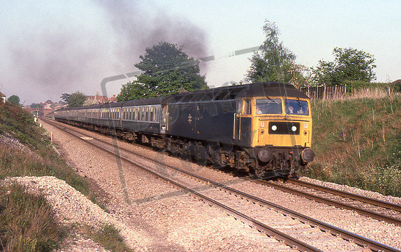 TTR10208 47035 (Cat No TTR10208) Enborne near Newbury. 17.52 Paddington-Westbury JUN 80 David Canning