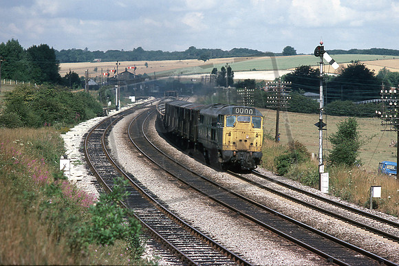 TTR10238 31293 (Cat No TTR10238) Leaving Hungerford on a ballast working. 22-07-76 David Canning