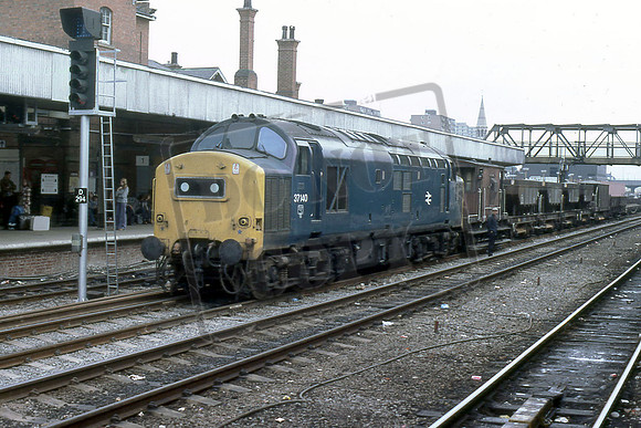 TTR10022 37140 DONCASTER 19-8-1979 DAVID CANNING