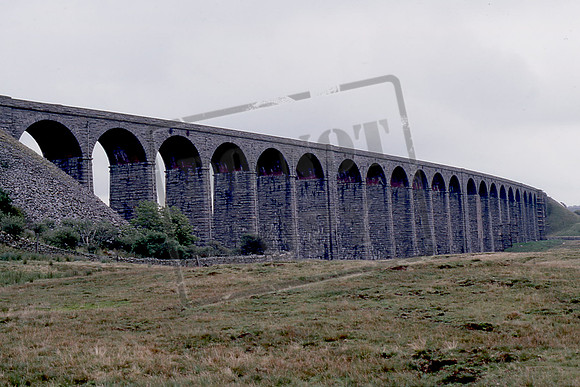 TTR10124 RIBBLEHEAD VIA