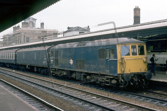 TTR10147 73129 READING GENERAL OCT 75 (DMC)