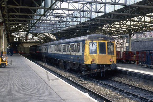 132-41 T042 (Cat No 132-41) Class 116-101 Hybrid At Crewe 09-03-92 Ian Ball