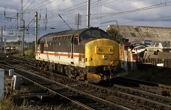 11-17 37410 ALUMINIUM 100 (Cat No 11-17) Mossend, ready to run to Eastfield after arriving with a freight from Oban. 12-09-90 Ian Ball
