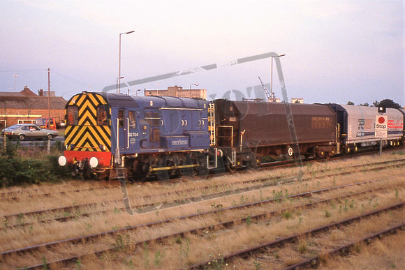 15-28 08704 PORT OF BOSTON. (Cat No 15-28) At Boston Docks reception sidings prior to shunting steel train from Brierley Hill. 02-08-91 Ian Ball