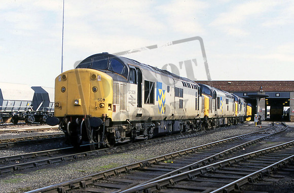 140-44 37509 37717 & 37713 (Cat No 140-44)  Thornaby Depot 19-04-92 Ian Ball