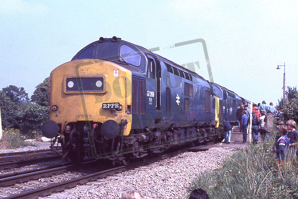 204-01 37269 & 37297 RPPR Railtour. Colin Marsden