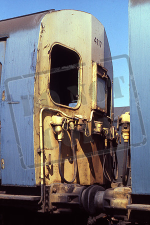 204-25 EMU4117