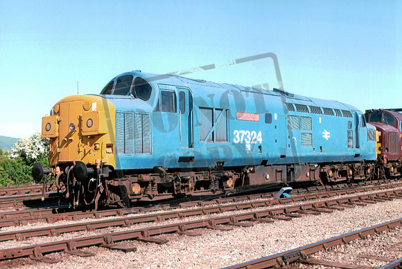 37 324 b