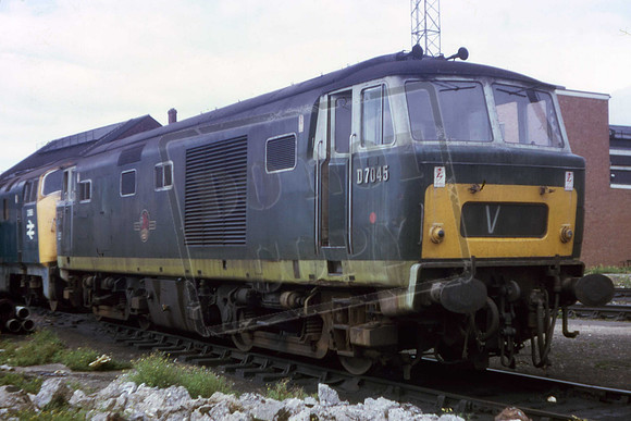 D7045(Cat No UN7045) Old Oak Common 1970