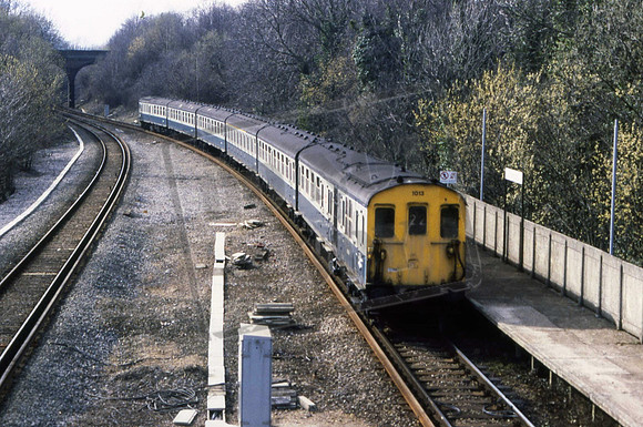 1013 (Cat No DEMU1013) Crowhurst 15-04-1986