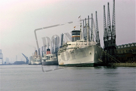 S.A.ORANGE Ex Pretoria Castle. Safmarine-Union Castle Ocean Liner of 1948. Southampton 1974