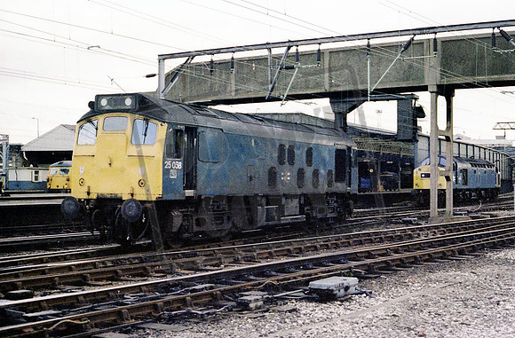 25058 UNB CREWE 13-3-1983
